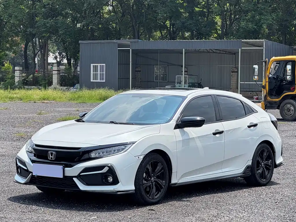 Honda Civic 2021 — фото 1