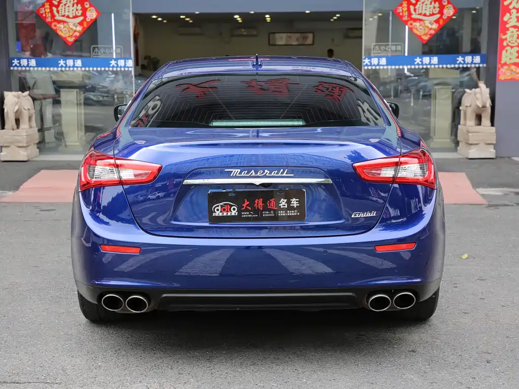 Maserati Ghibli 2017 — фото 13