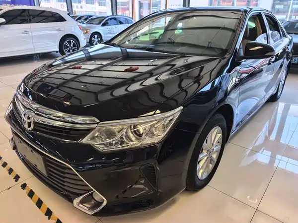 Toyota Camry 2015