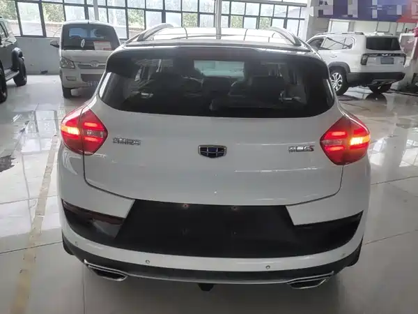 Geely Emgrand GS 2019