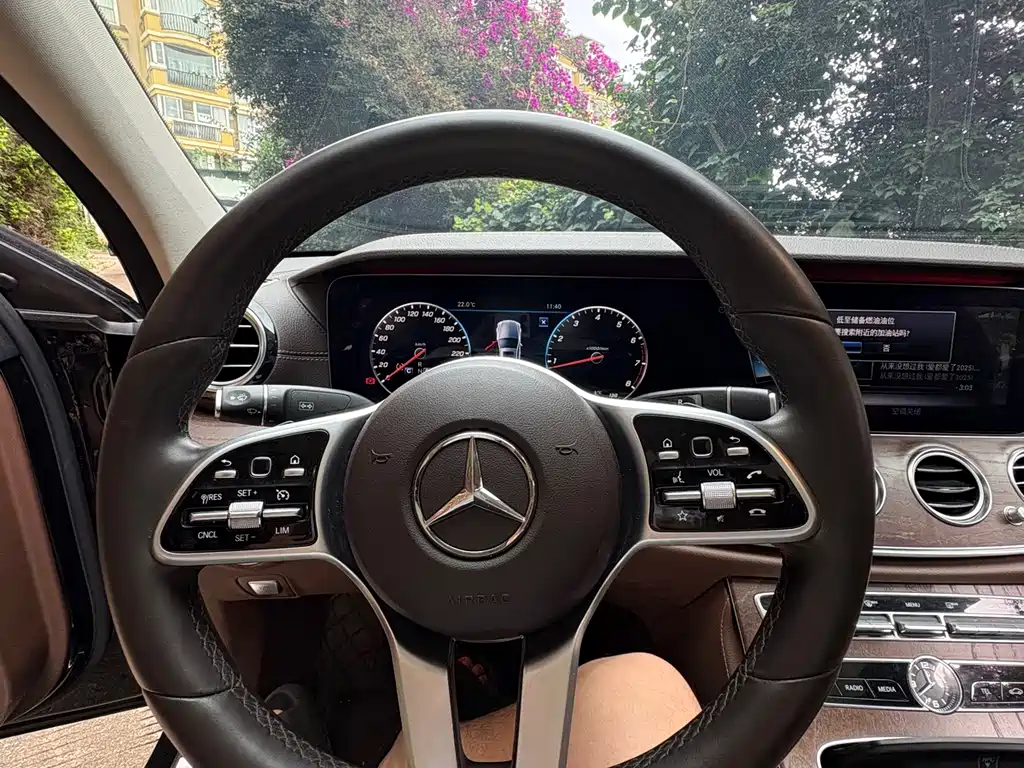 Mercedes-Benz E-Class 2019 — фото 4
