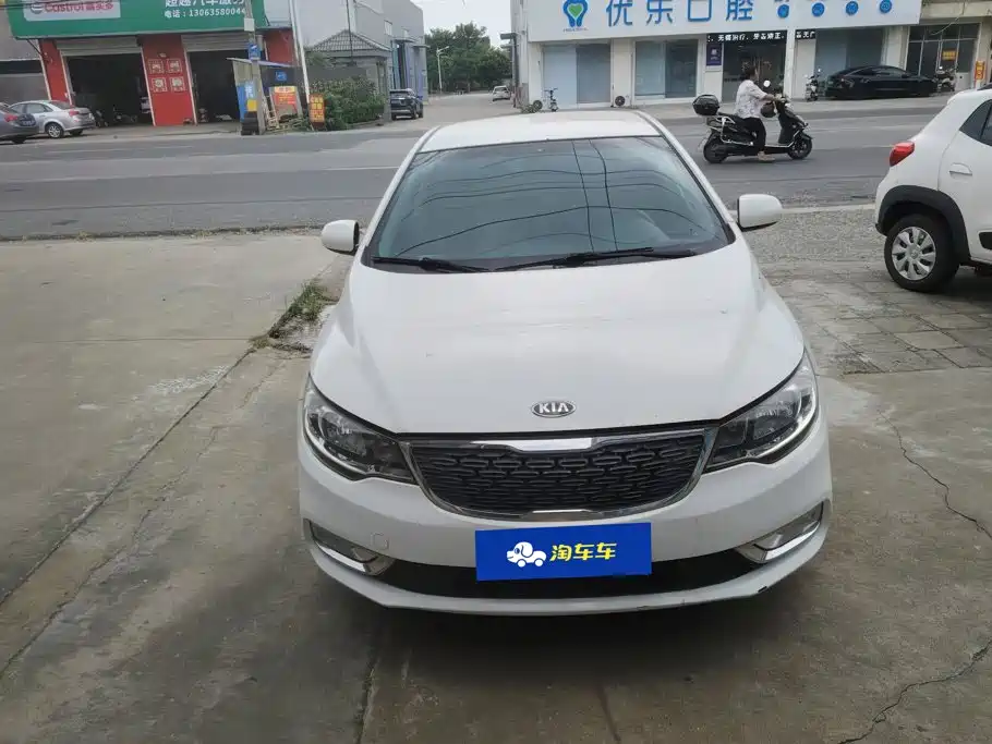 Kia Forte 2015 — фото 2