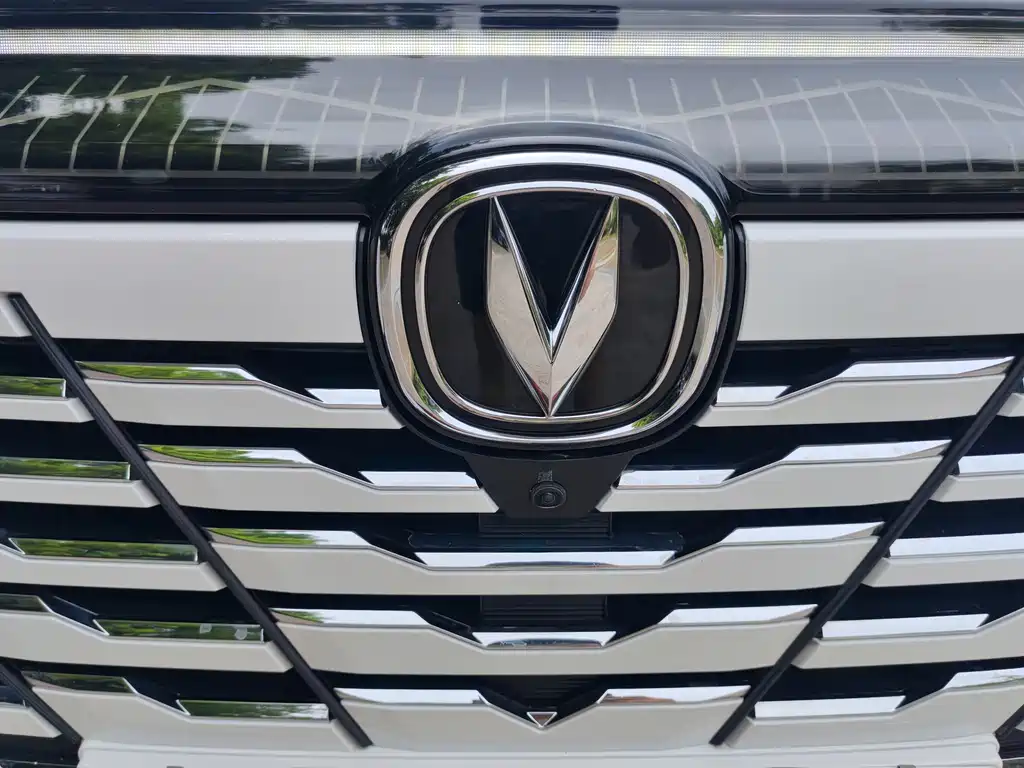 Changan CS75PLUS 2023 — фото 27