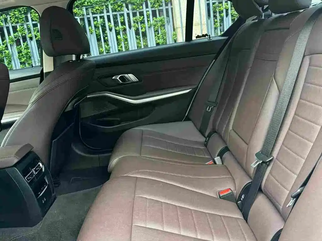 BMW 3 Series 2020