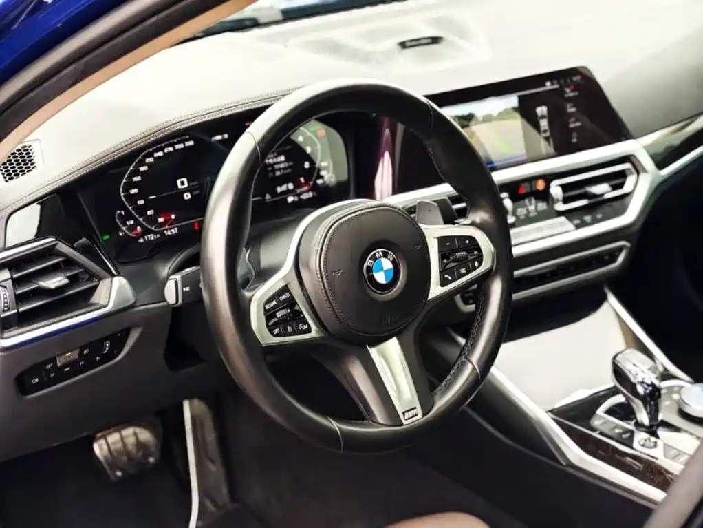 BMW 3 Series 2021 — фото 13