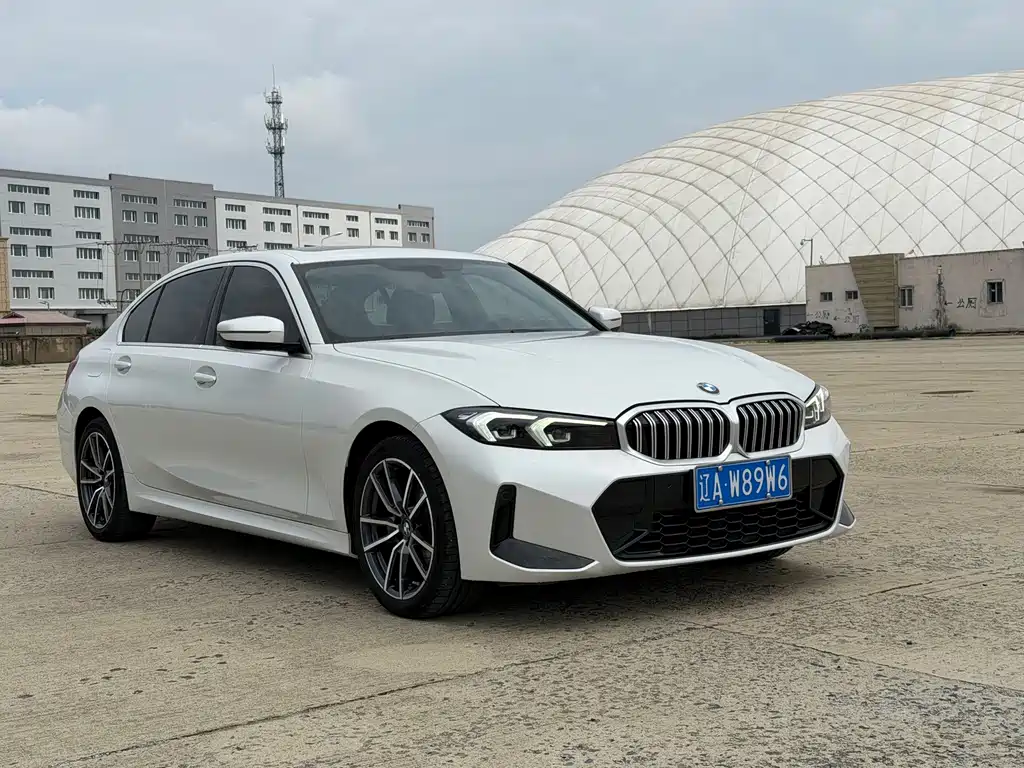BMW 3 Series 2023
