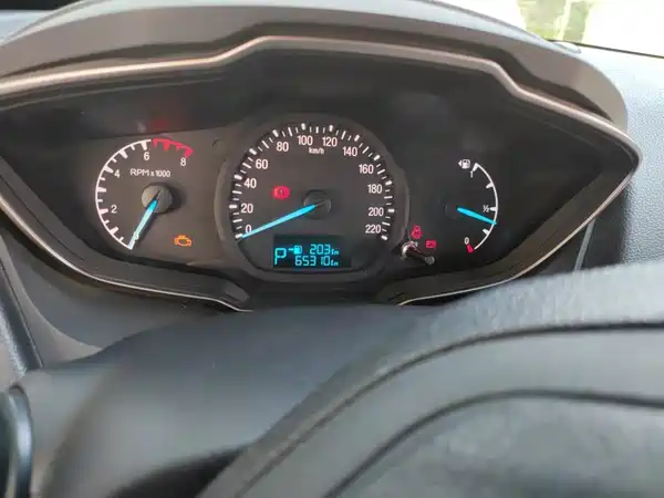 Ford Escort 2015