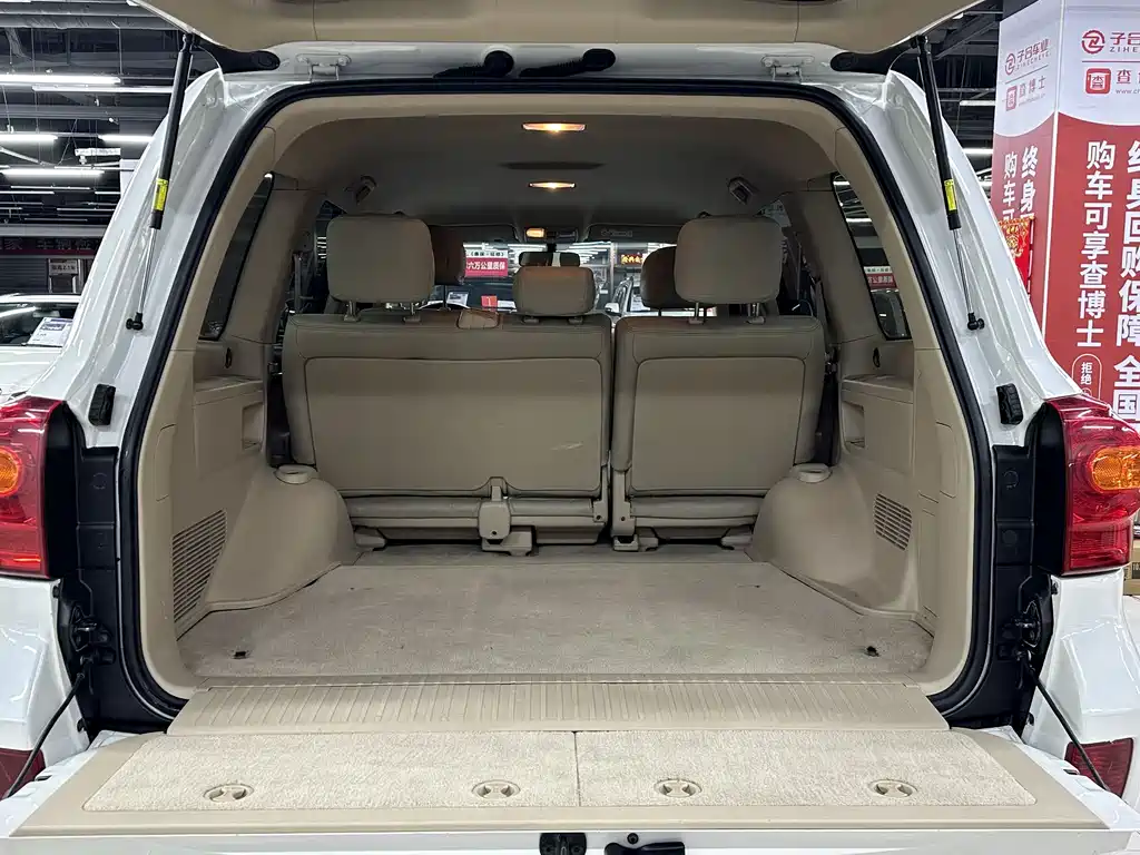 Toyota Land Cruiser 2016 — фото 19