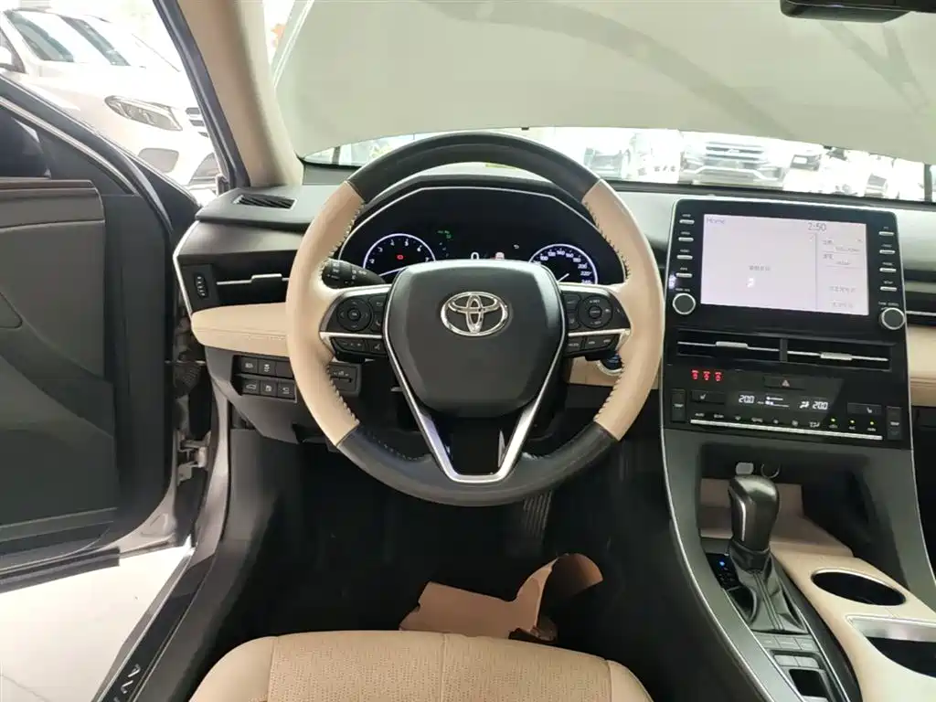Toyota Avalon 2019 — фото 11