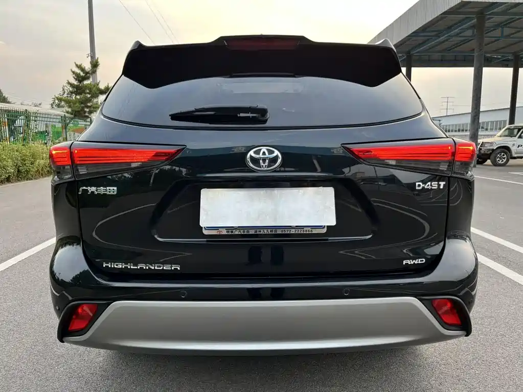 Toyota Highlander 2024