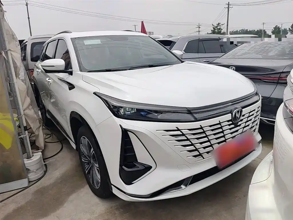 Changan CS75 PLUS 2023 — фото 4