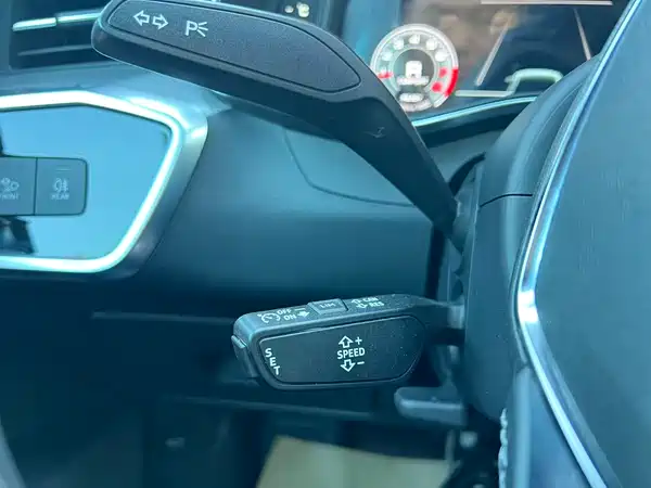 Audi A6L 2022