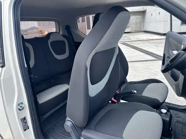 Wuling Hongguang MINIEV 2025