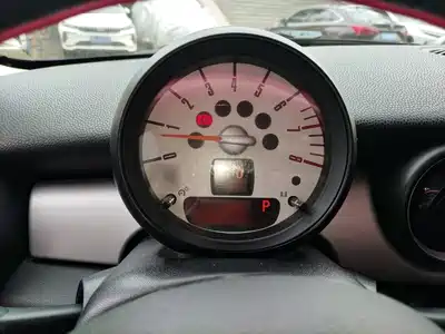 MINI MINI 2011