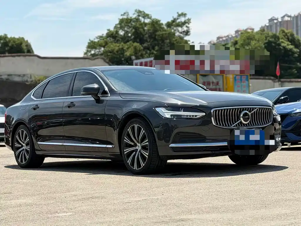 Volvo S90 2024 — фото 1