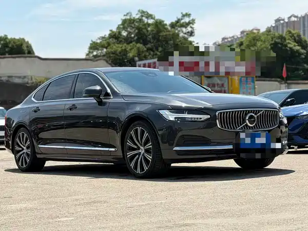 Volvo S90 2024