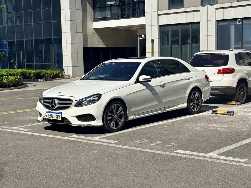 Mercedes-Benz E-Class 2015