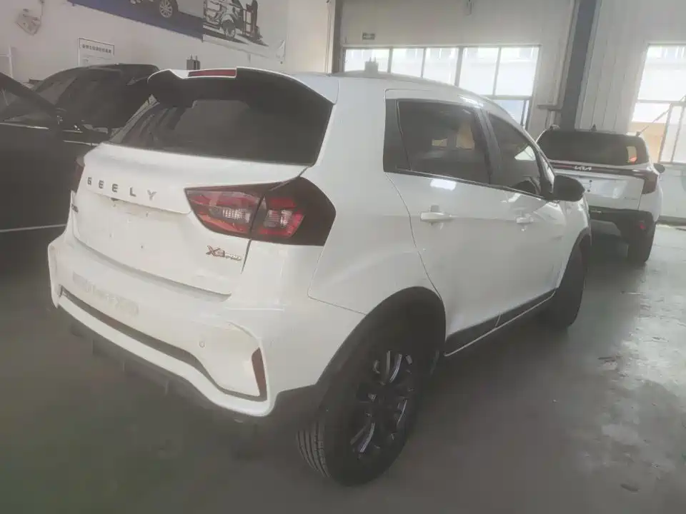 Geely Vision X3 2022
