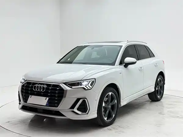 Audi Q3 2022