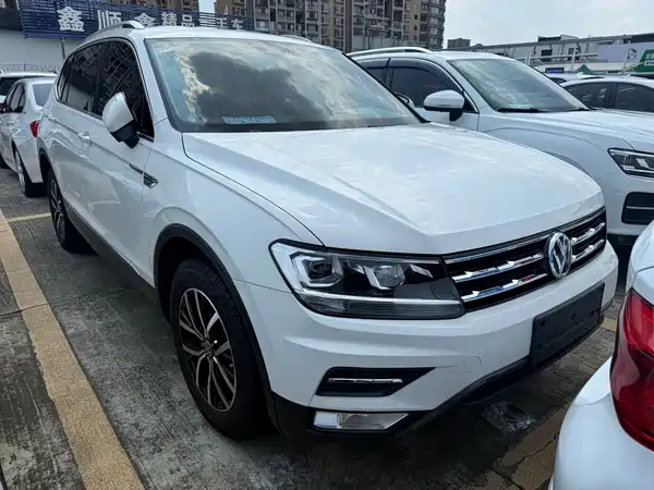Volkswagen Tiguan L 2017