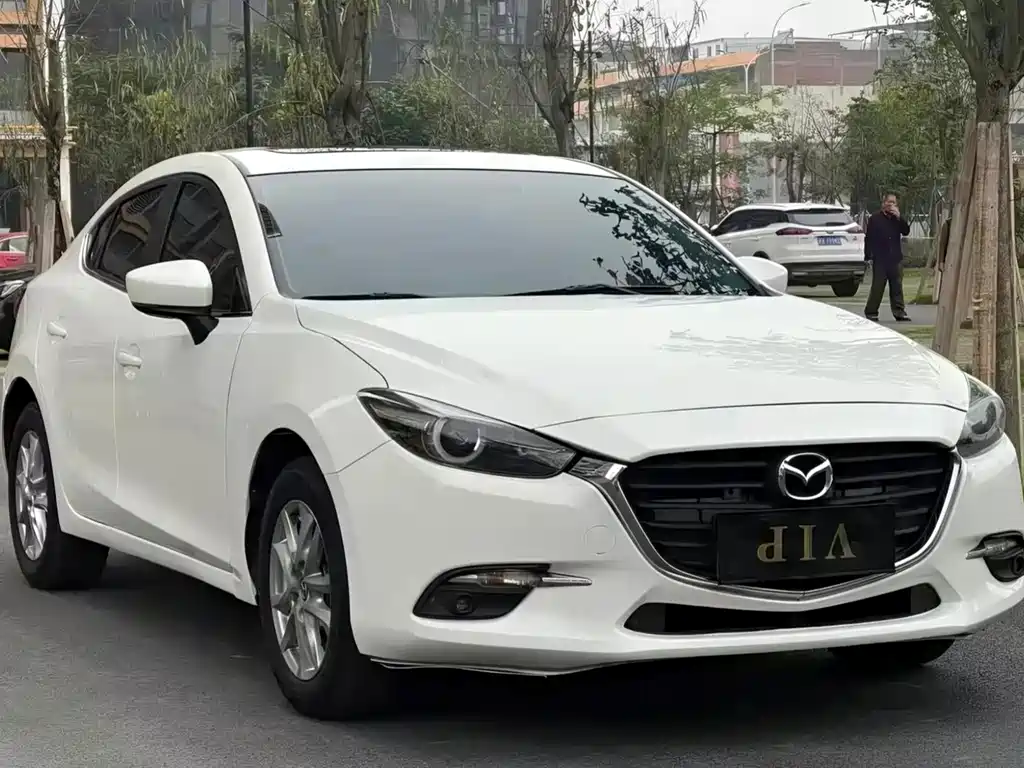 Mazda 3 Axela 2019