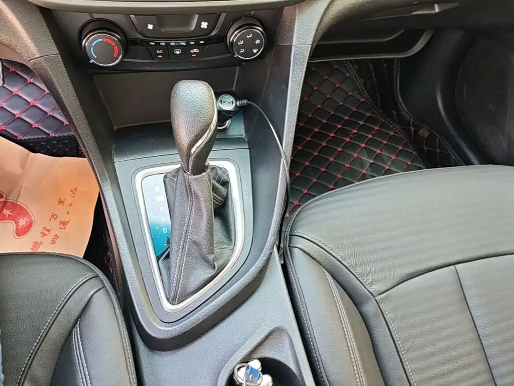 Buick Excelle 2018 — фото 14