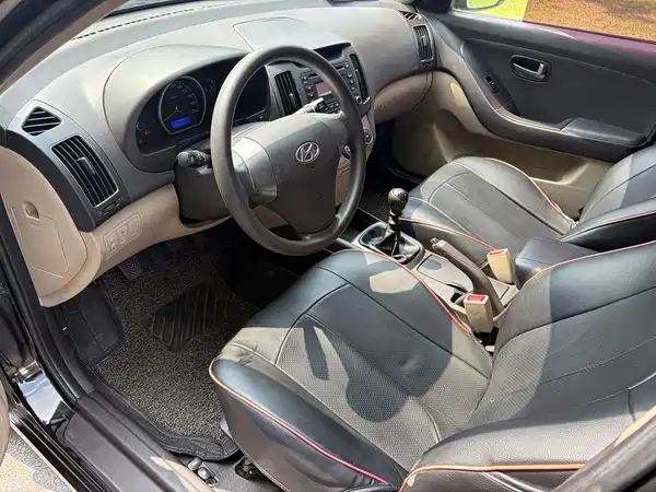 Hyundai Yuedong 2015