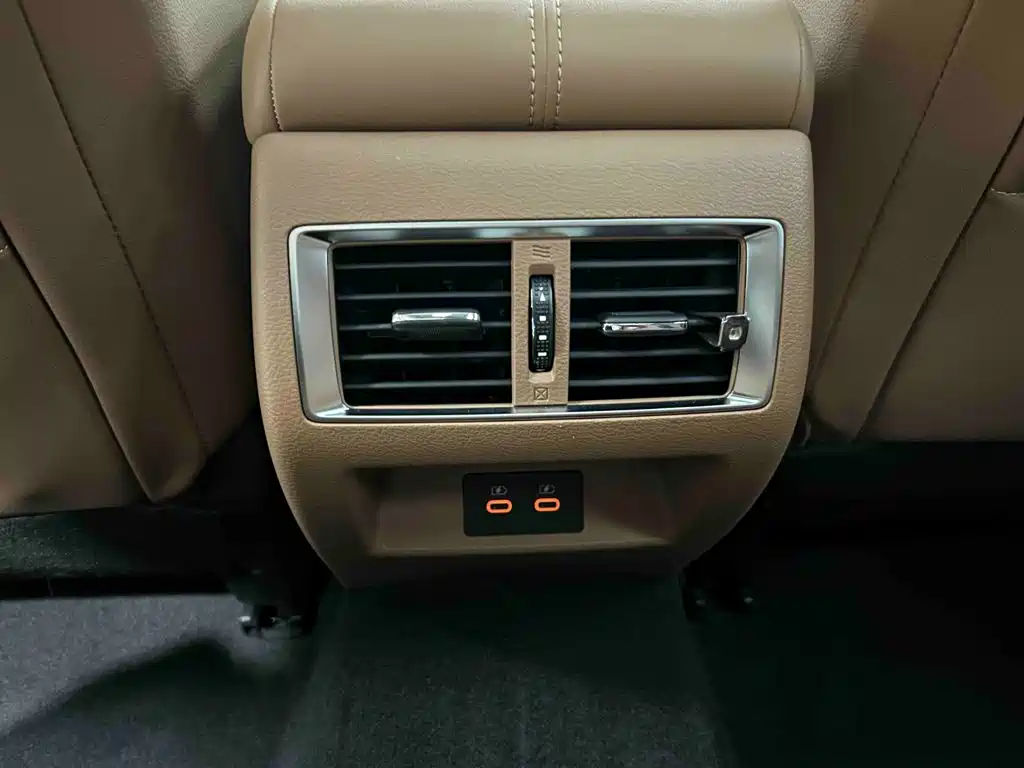 Nissan Teana 2023 — фото 15