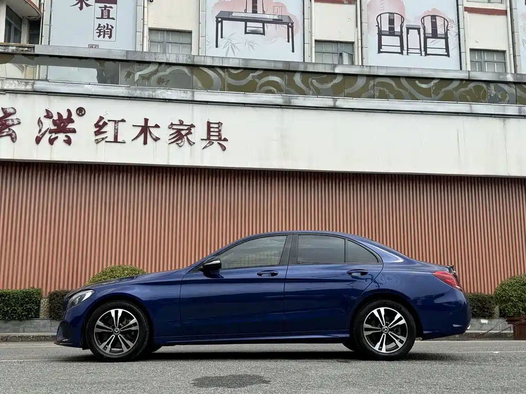 Mercedes-Benz C-Class 2018 — фото 3