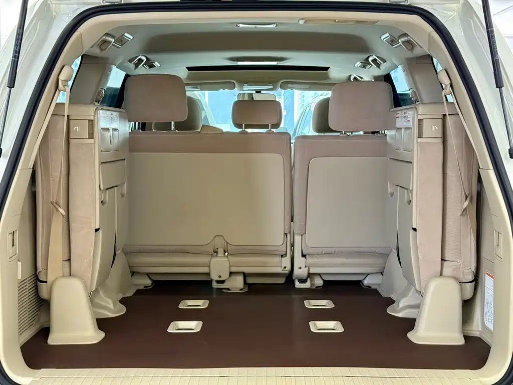 Toyota Land Cruiser 2019 — фото 16