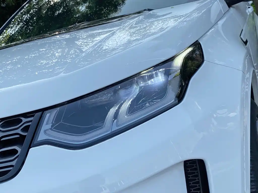 Land Rover Discovery Sport 2021 — фото 10