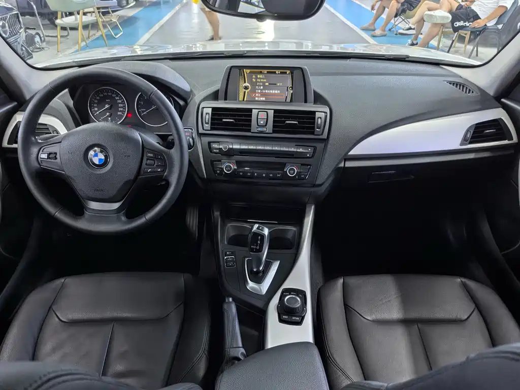 BMW 1 Series 2014 — фото 10