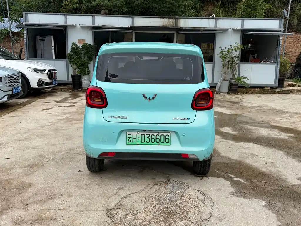 Wuling Hongguang MINIEV 2025