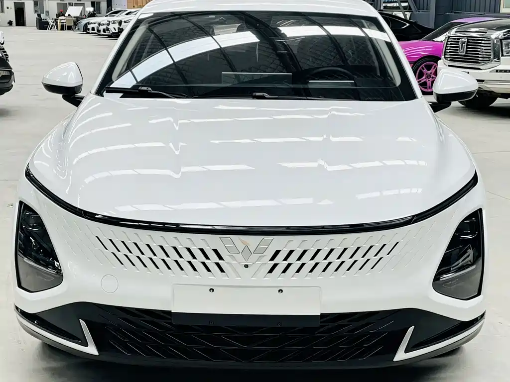 Wuling Starlight 2024 — фото 2