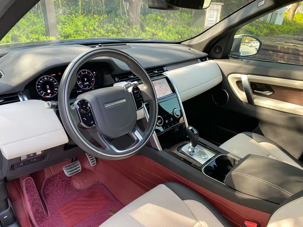 Land Rover Discovery Sport 2021 — фото 13