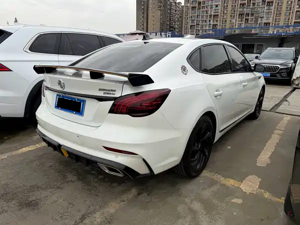 MG MG6 2021