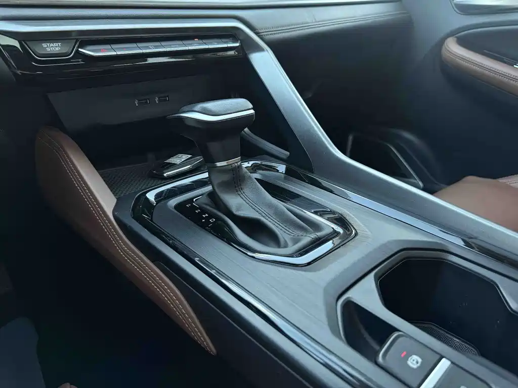 Geely Vision X6 2022 — фото 14