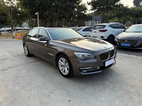 BMW 7 Series 2013