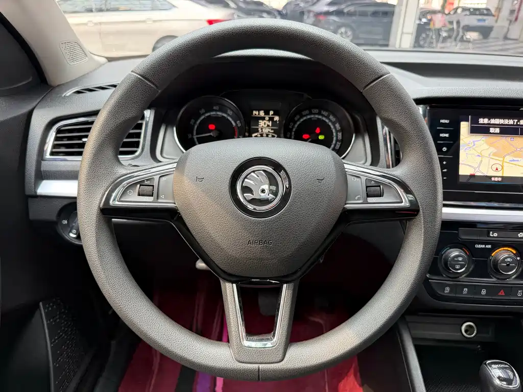 Skoda Kamiq 2022 — фото 11