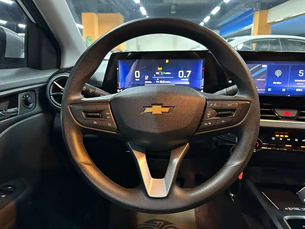 Chevrolet Cruze 2023 — фото 10