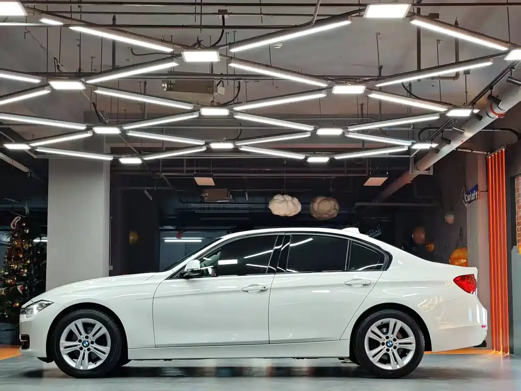BMW 3 Series 2015 — фото 8