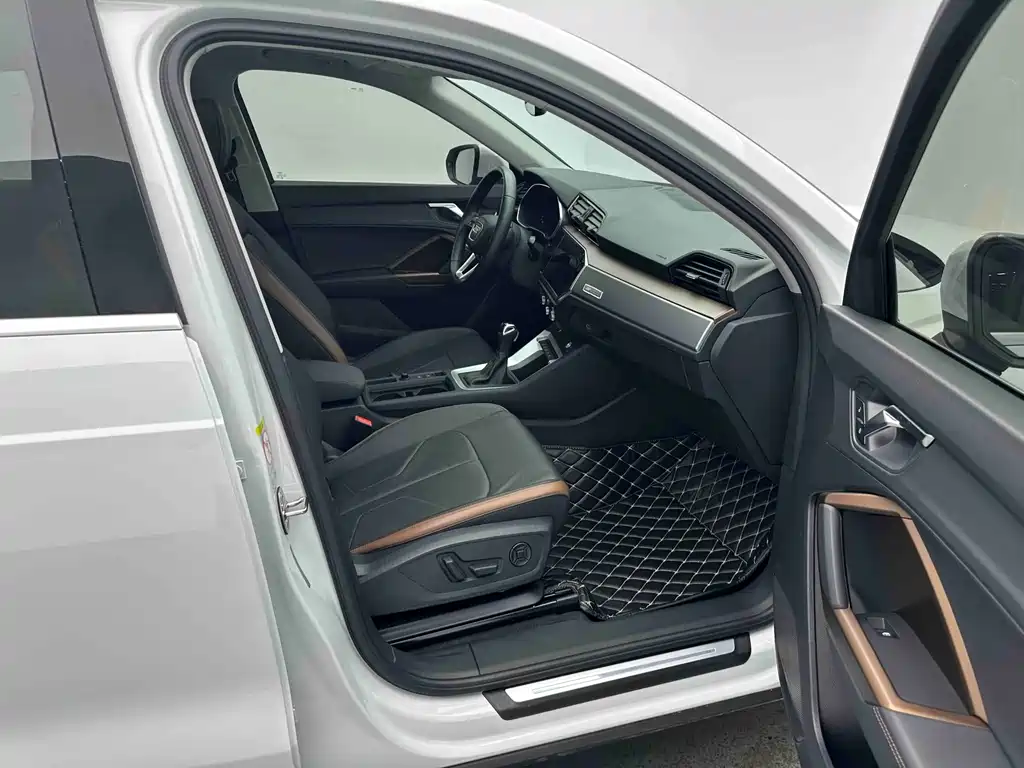 Audi Q3 2021