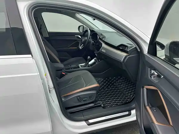 Audi Q3 2021