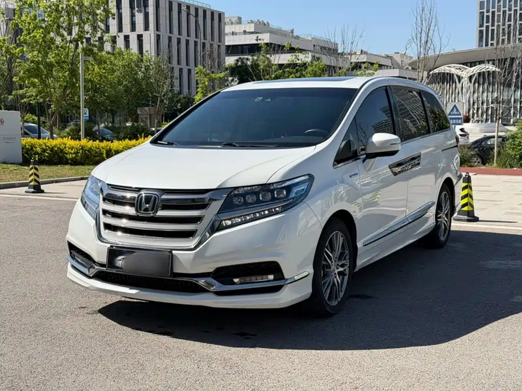 Honda Elysion 2020 — фото 1