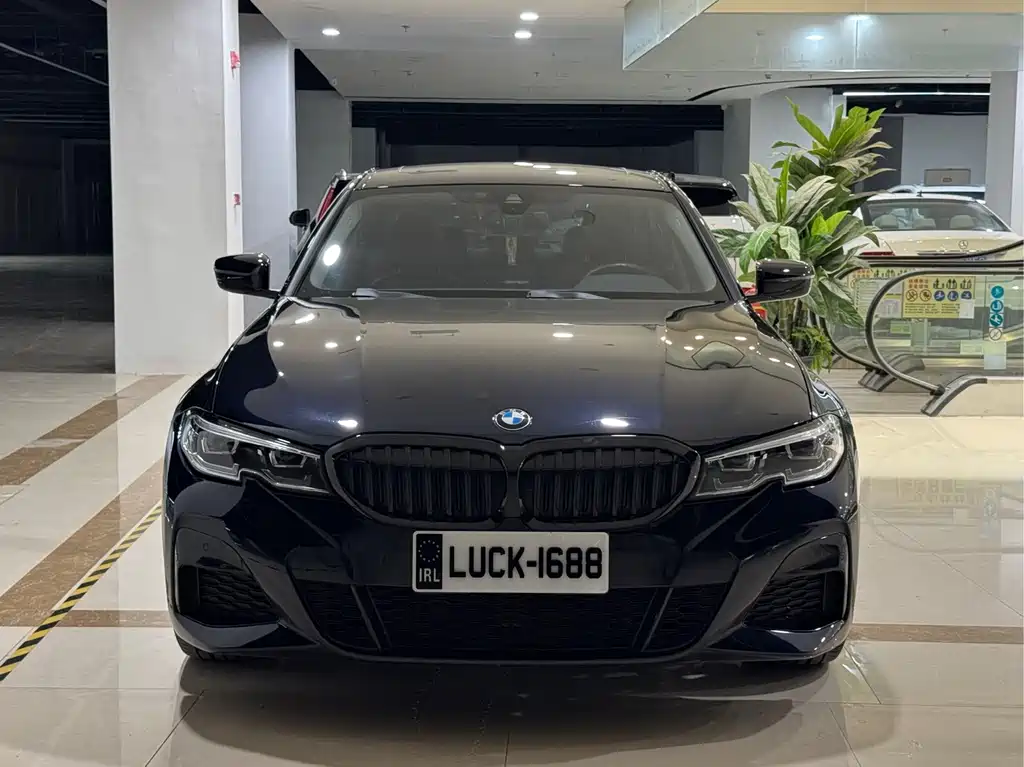 BMW 3 Series 2022