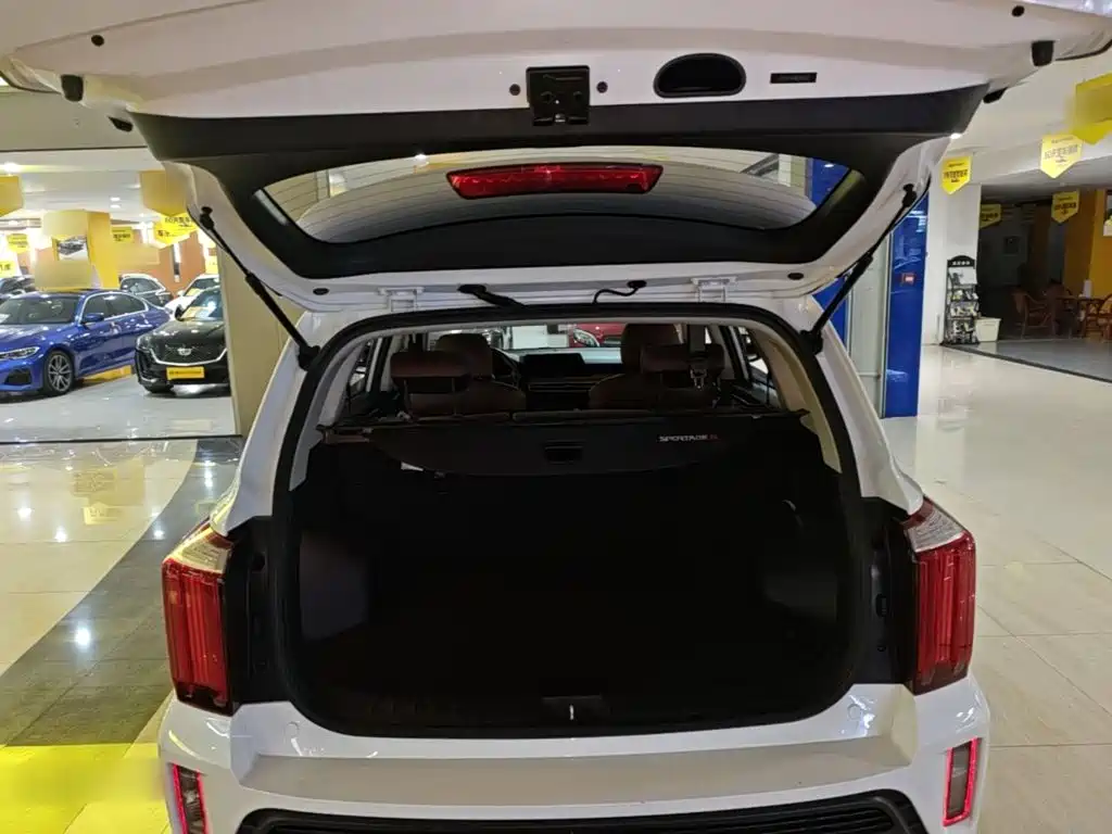Kia Sportage 2021 — фото 19