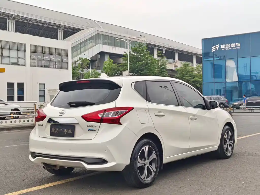 Nissan Tiida 2019 — фото 9