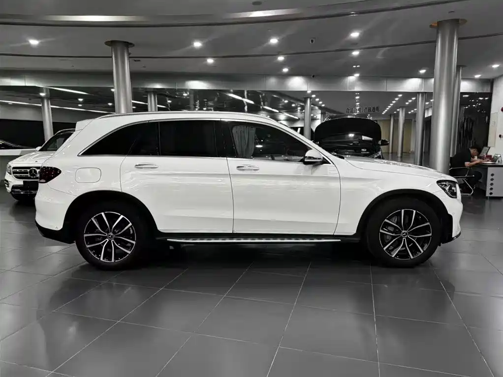 Mercedes-Benz GLC 2022