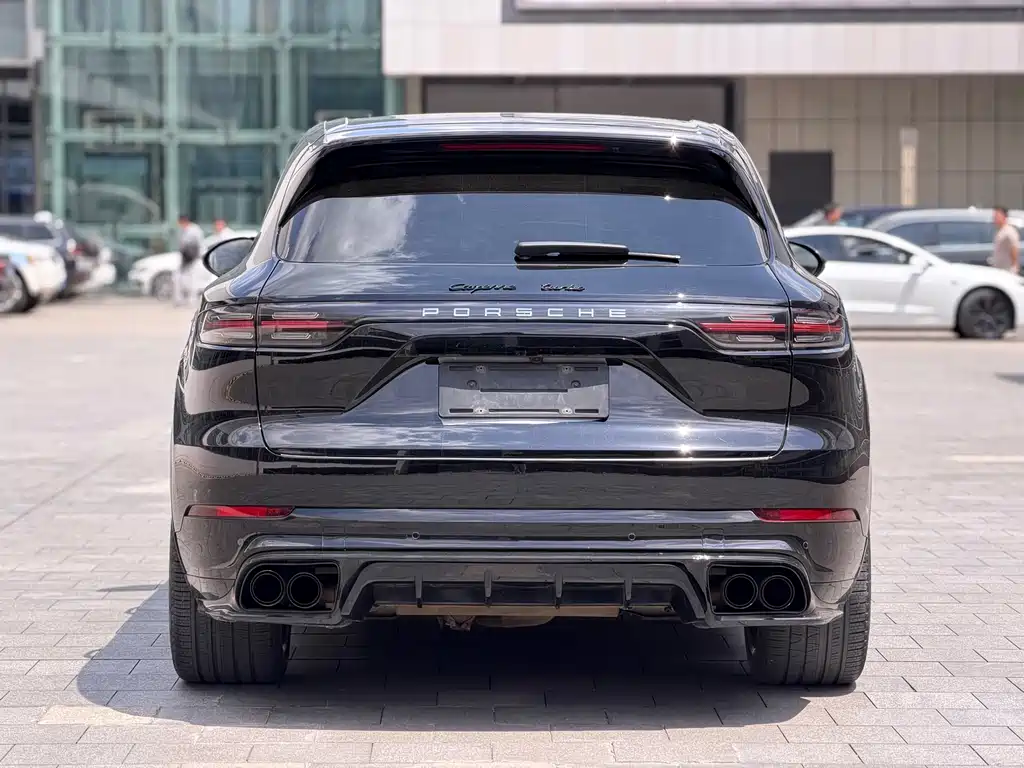 Porsche Cayenne 2019 — фото 4