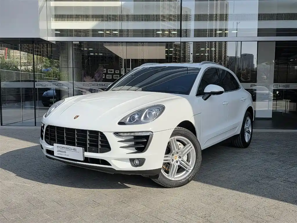 Porsche Macan 2016 — фото 1